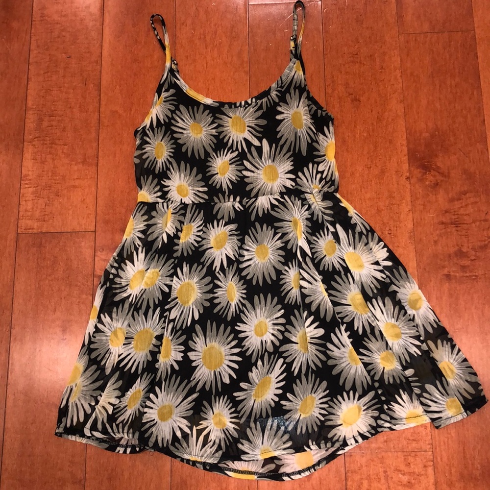 Brandy Melville Flower Dress w/ Adjustable Straps